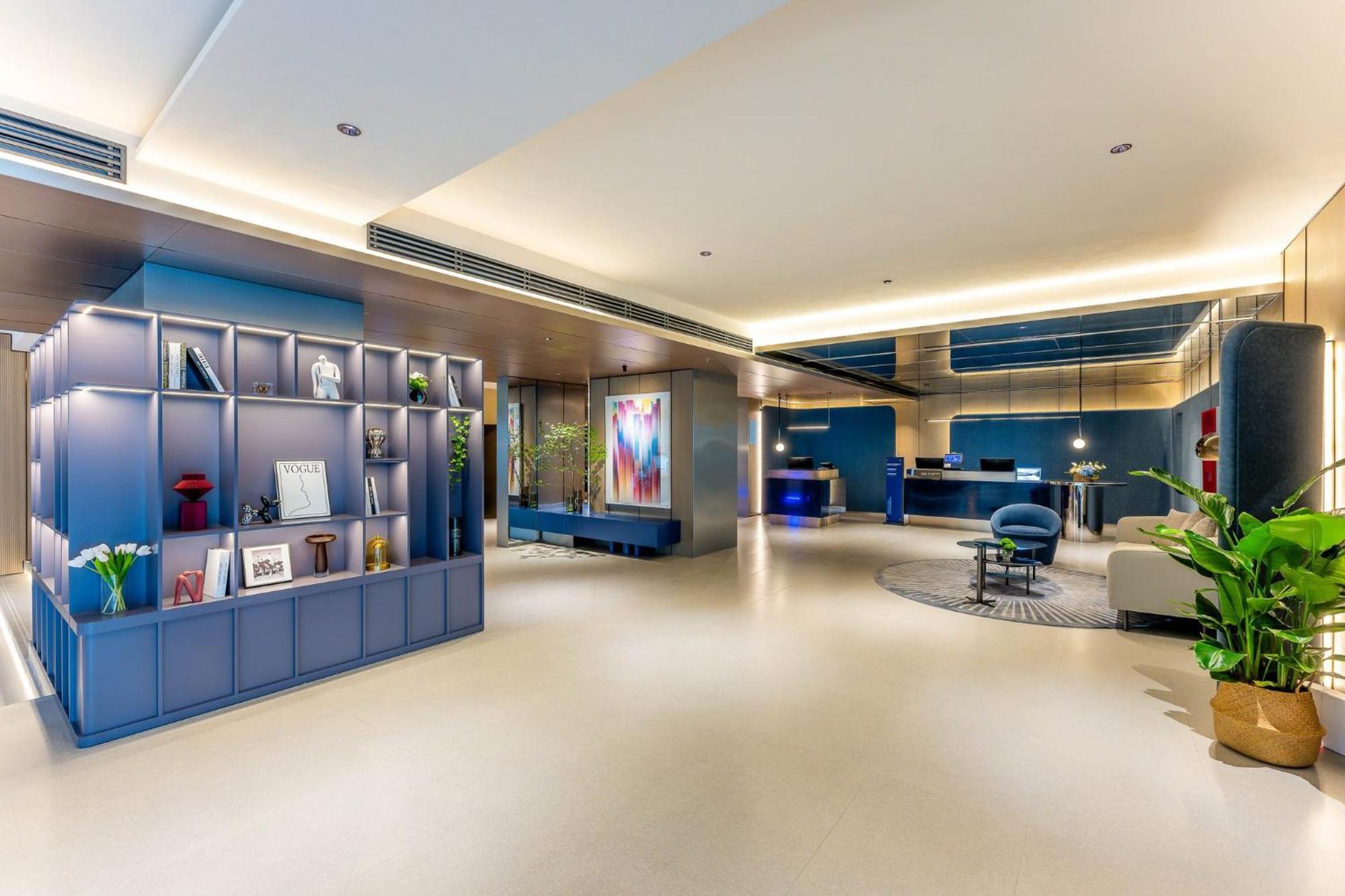 Holiday Inn Express Shanghai Jing'An Temple By Ihg Exterior foto