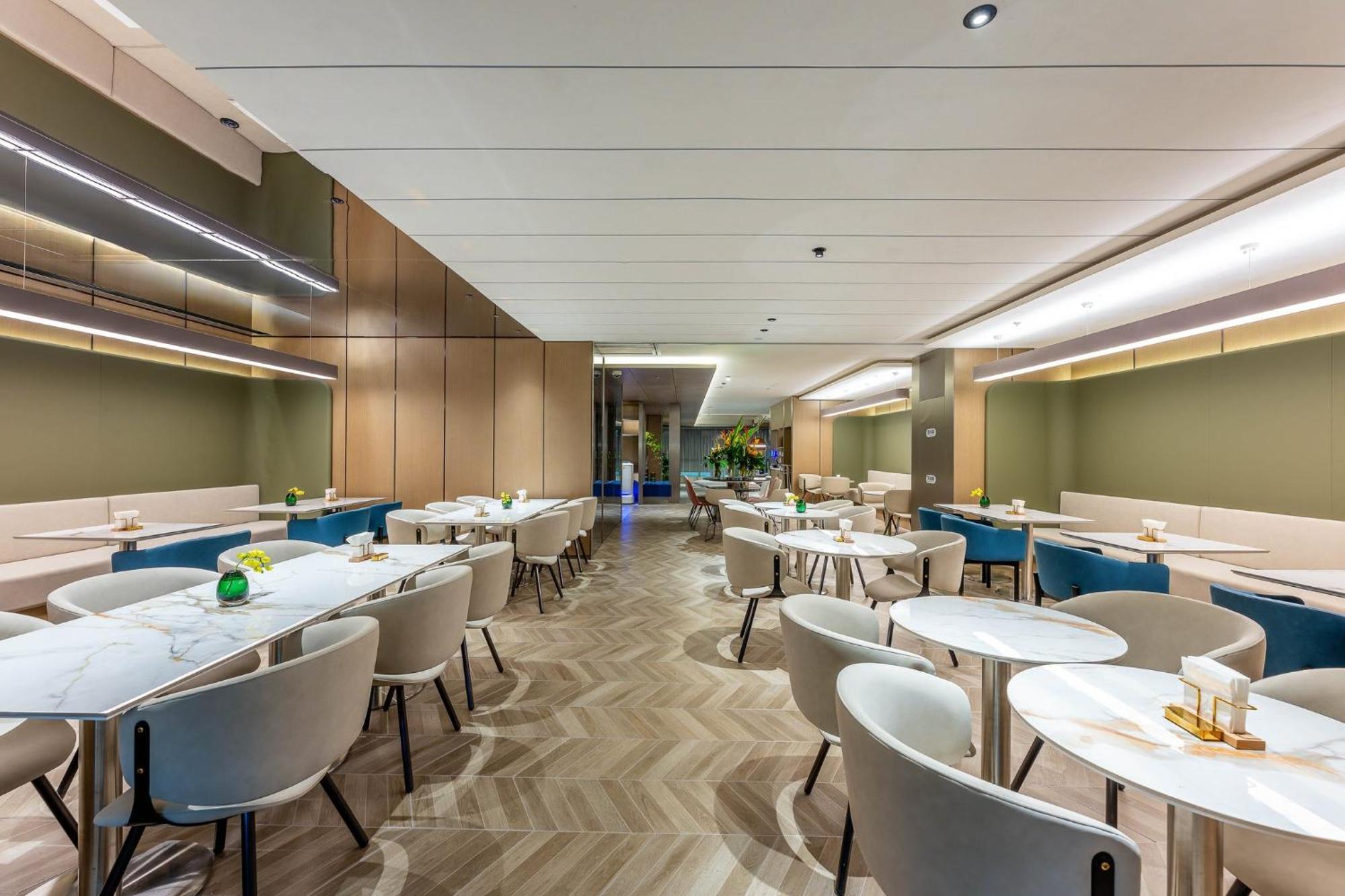 Holiday Inn Express Shanghai Jing'An Temple By Ihg Exterior foto