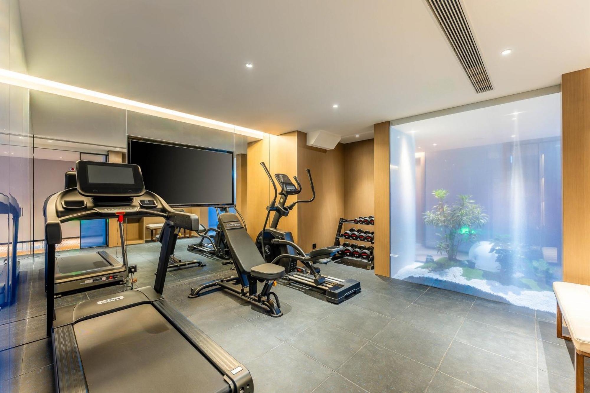 Holiday Inn Express Shanghai Jing'An Temple By Ihg Exterior foto